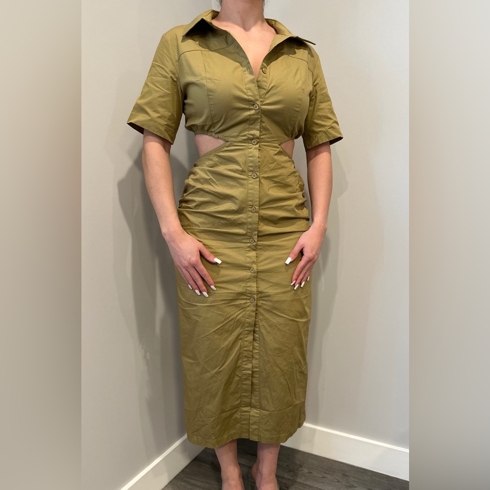 Green midi dress